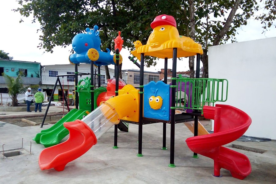 Parques infantiles exteriores